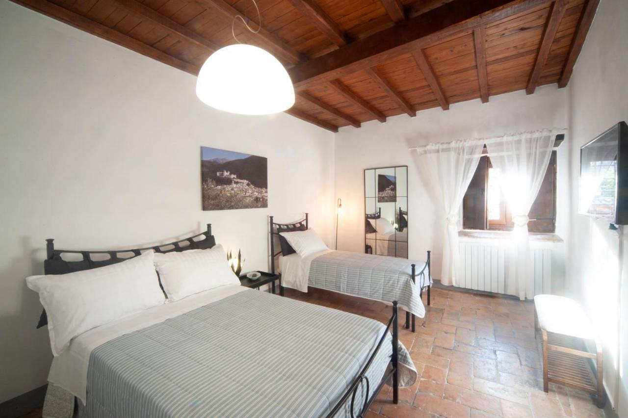 Casa Vacanze Garibaldi Σπολέτο Εξωτερικό φωτογραφία